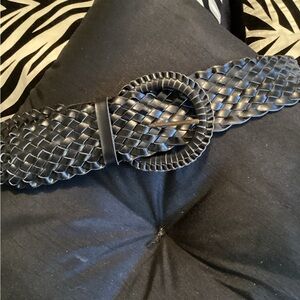 Ladies 2” black woven braided belt, length from base of buckle 42”,